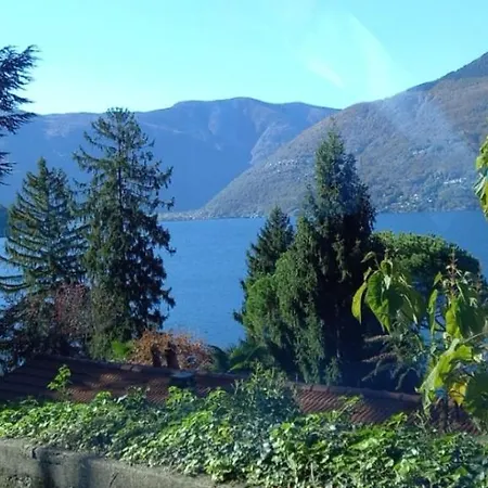 Casa Le Palme Pino Lago Maggiore