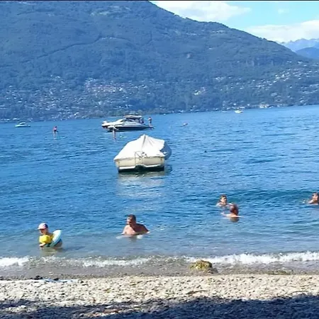 Casa Le Palme Pino Lago Maggiore