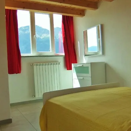 Casa Le Palme Casa vacanze Pino Lago Maggiore