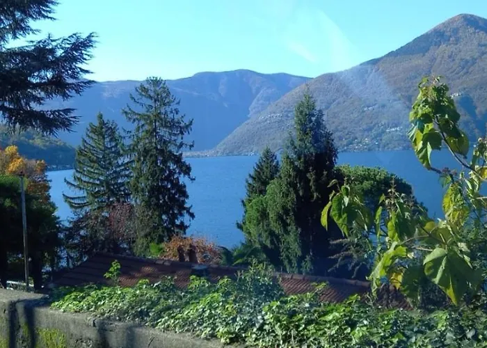 Casa Le Palme Pino Lago Maggiore
