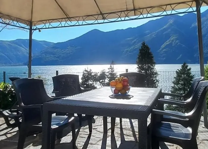 Casa Le Palme * Pino Lago Maggiore