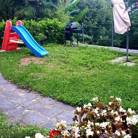 Hébergement de vacances Casa Le Palme Pino Lago Maggiore