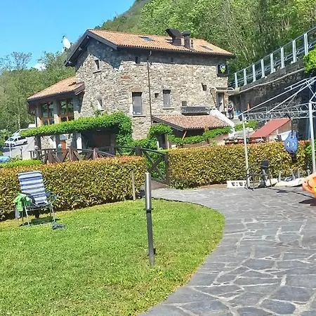 Casa Le Palme Dom wakacyjny Pino Lago Maggiore